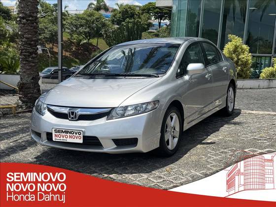 HONDA CIVIC 1.8 LXS 16V FLEX 4P AUTOMÁTICO
